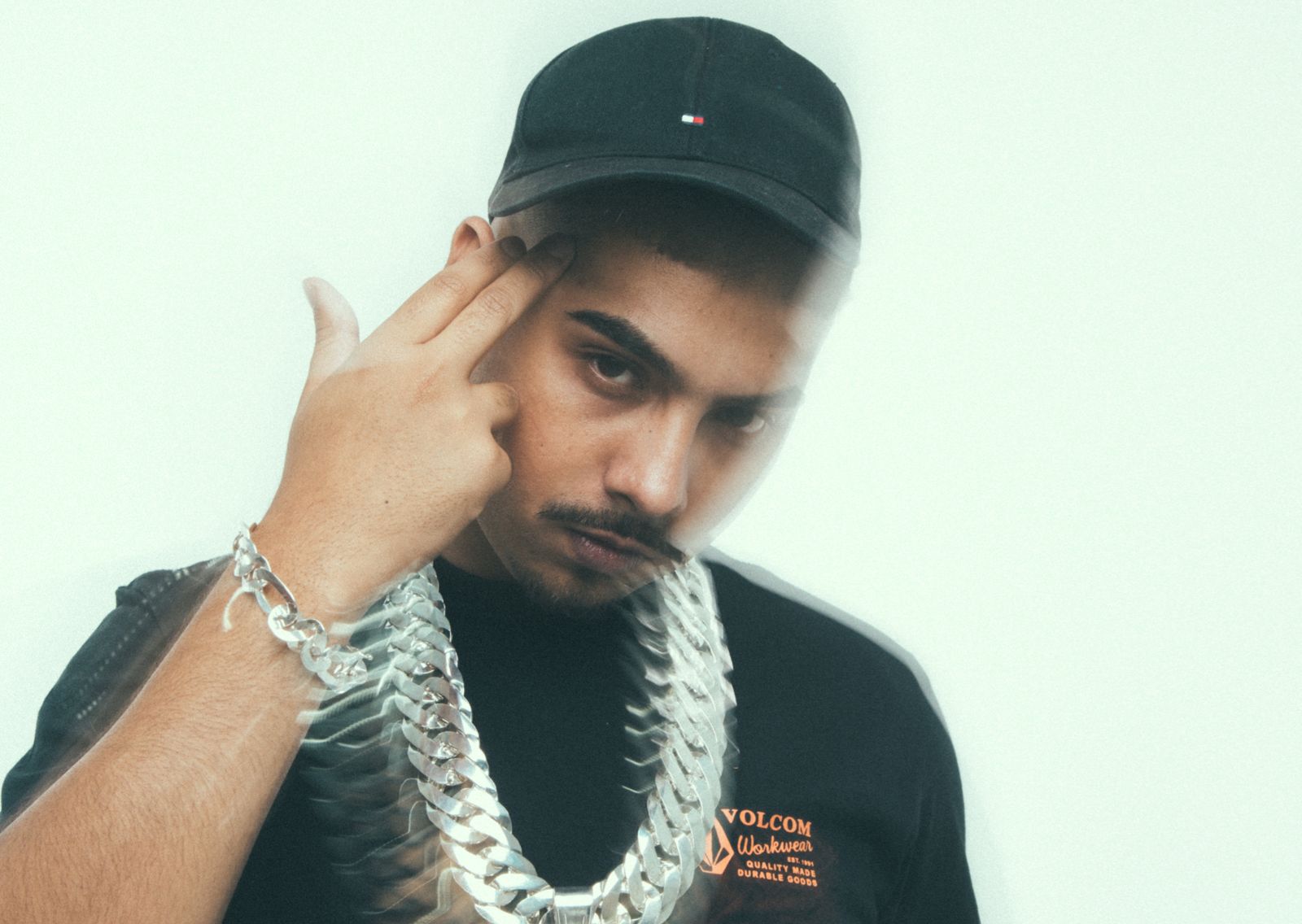 Artista da GDM, Noni I.D.R lança seu mais novo single “Calado”